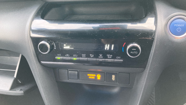 Toyota Yaris Cross 1.5 Hybrid Design 5dr CVT Hybrid Estate